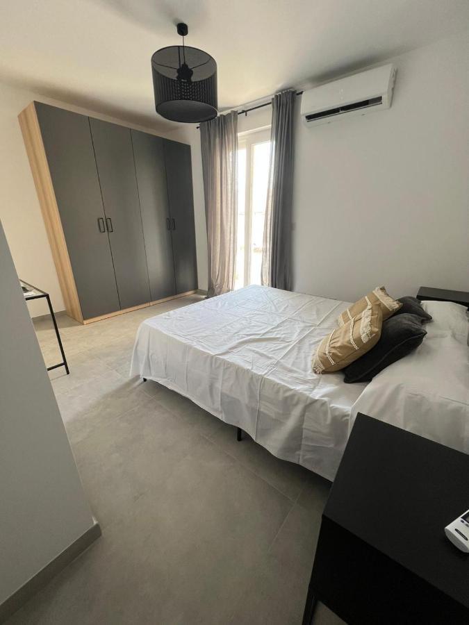 St Julians 2 Bedroom Apartment San Ġiljan Exterior foto